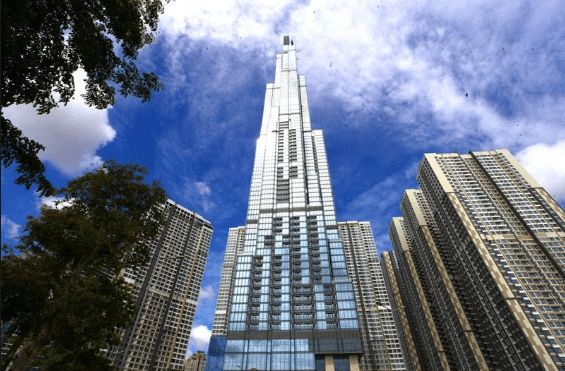 LANDMARK 81